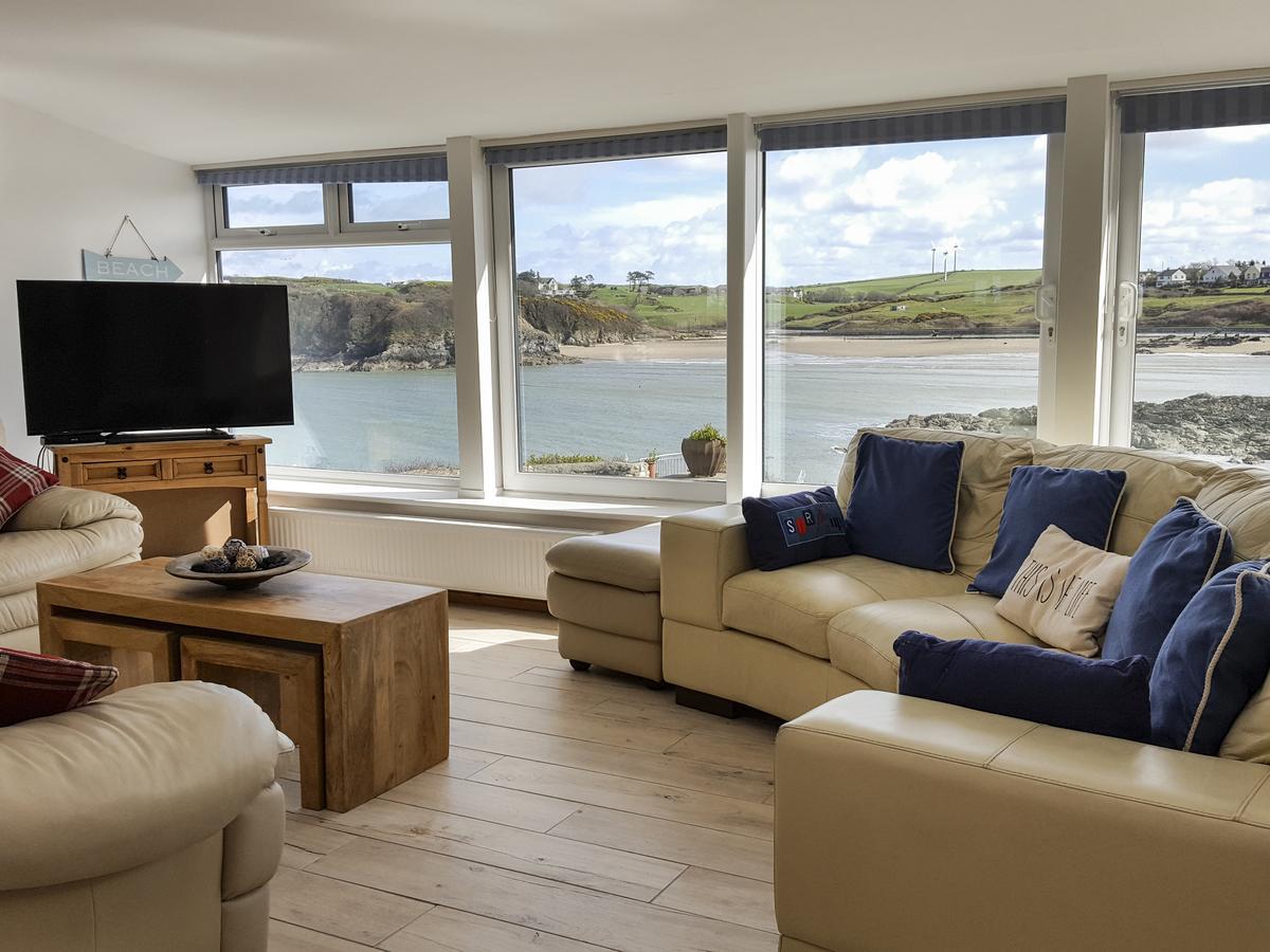 Angorfa Villa Cemaes Bay Eksteriør bilde