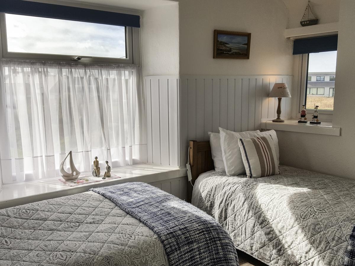 Angorfa Villa Cemaes Bay Eksteriør bilde