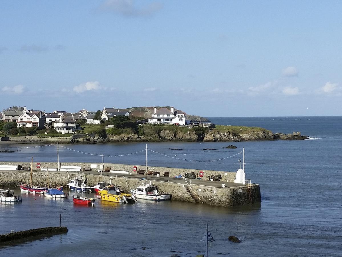Angorfa Villa Cemaes Bay Eksteriør bilde