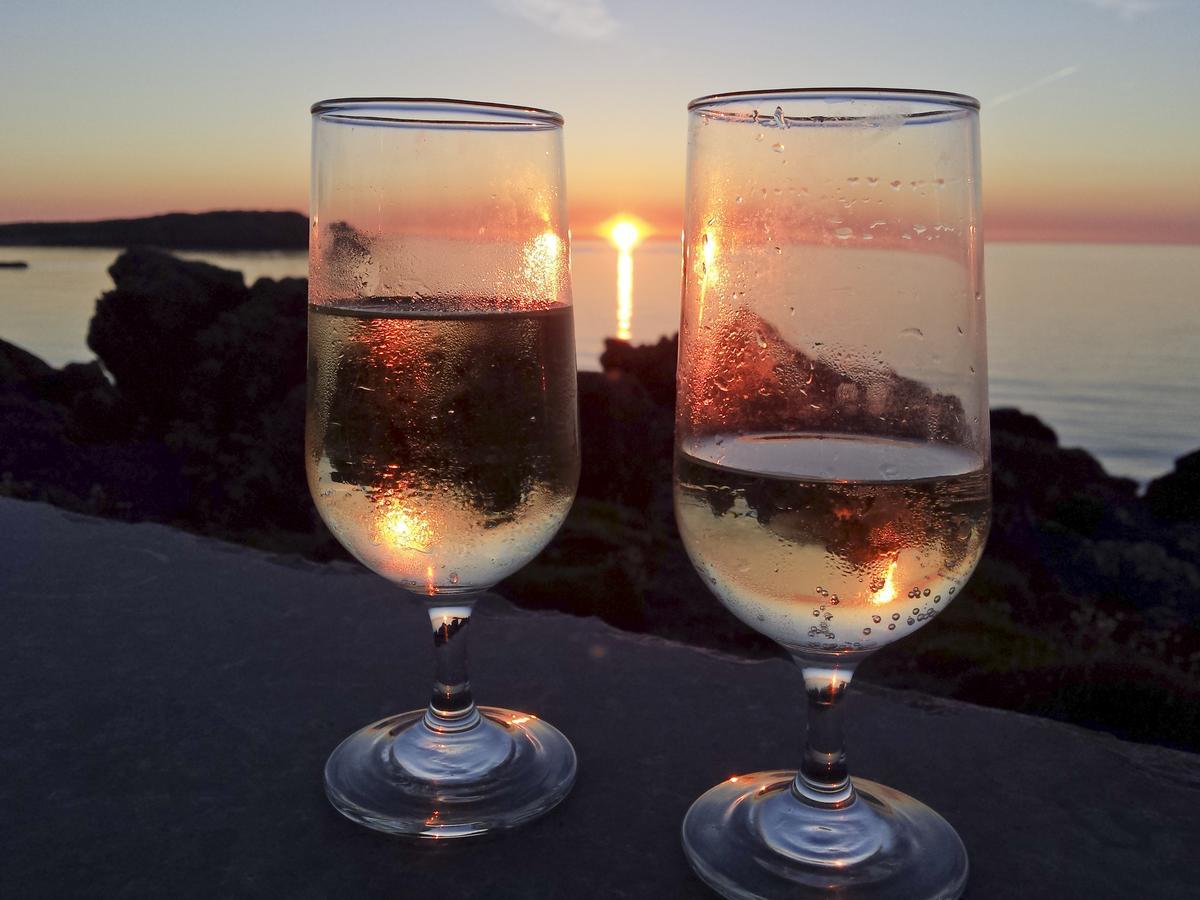 Angorfa Villa Cemaes Bay Eksteriør bilde